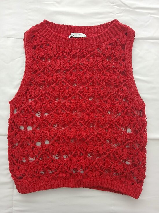 Zara Sweaters - ZARA OPEN KNIT TOP